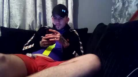 Snapshot of owen162462 chatting on March 2, 11:28 pm Owen kayz online show from March 2, 11:28 pm