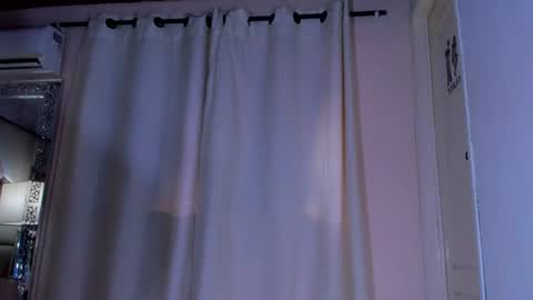 owen_stone1 online show from July 2, 6:14 pm