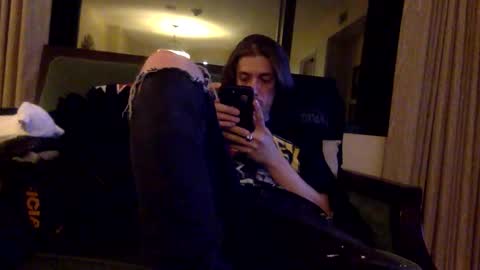 Frankie Oysters online show from October 19, 5:34 am