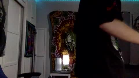 Frankie Oysters online show from October 13, 9:26 am