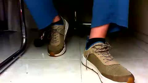 Snapshot of pablomenesssl chatting on December 24, 7:44 pm Pablo Meness online show from December 24, 7:44 pm