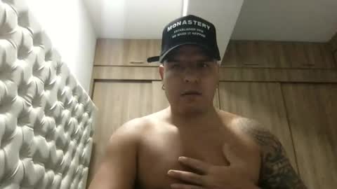 paisaexotico online show from October 31, 4:58 am