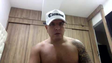 paisaexotico online show from September 30, 6:40 am