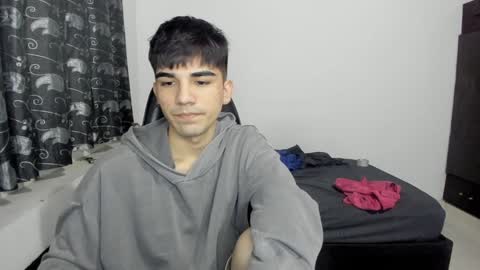 pakun_ online show from February 8, 1:43 am