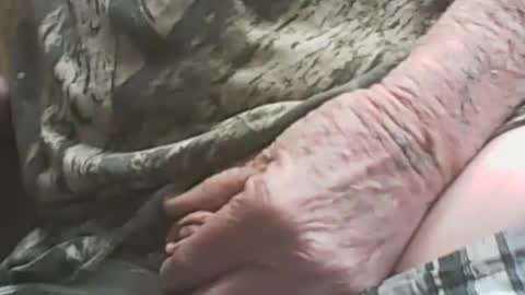 papajb70 online show from February 15, 1:34 am