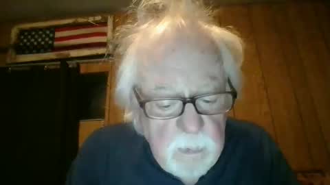 papajb70 online show from February 1, 2:10 am