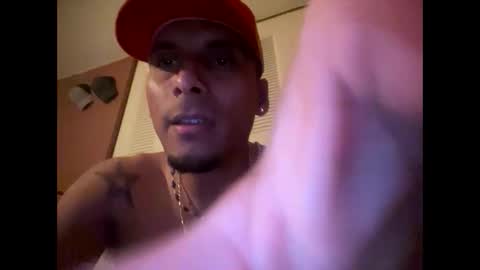 papasitoric0 online show from February 4, 7:25 am