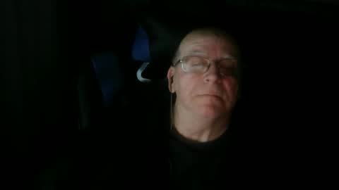 papilly online show from April 6, 9:21 am