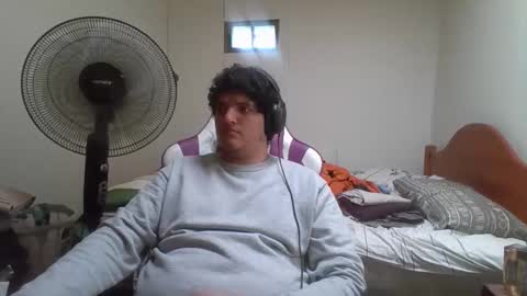 Papito online show from December 1, 6:44 pm