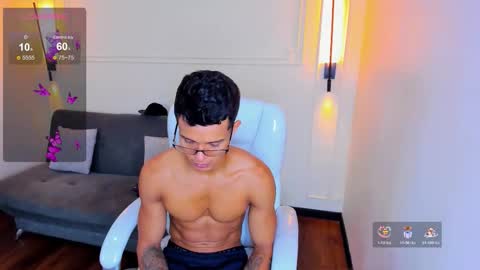 Ryan And Casper online show from December 4, 4:36 pm