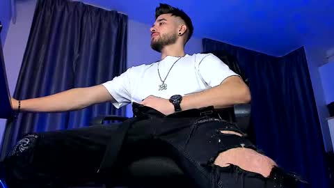 Paris online show from October 4, 10:47 pm