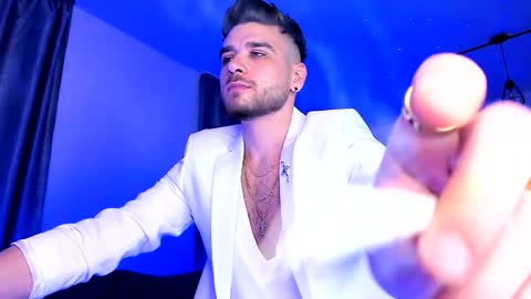 Paris online show from January 4, 6:51 pm