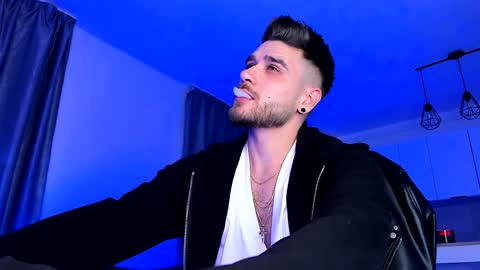 Paris online show from January 6, 5:38 pm