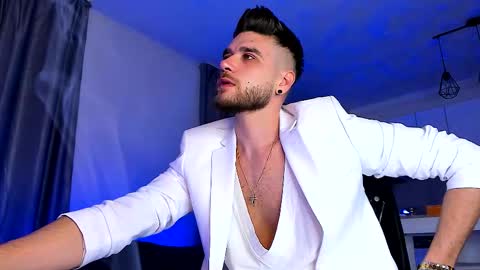 Paris online show from November 29, 9:17 pm