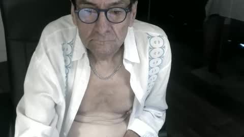 Bob online show from April 15, 3:01 pm