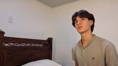 patri_ck_villa online show from November 3, 2:59 am