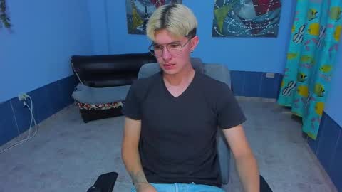 .... online show from November 28, 6:49 am