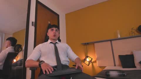 Paul online show from January 8, 1:09 pm