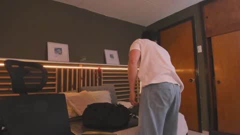 Paul online show from January 13, 1:39 pm