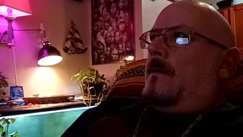 paulizme online show from February 19, 3:38 pm