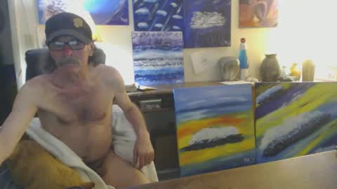 Snapshot of paulleroy chatting on February 7, 2:40 am paulleroy online show from February 7, 2:40 am