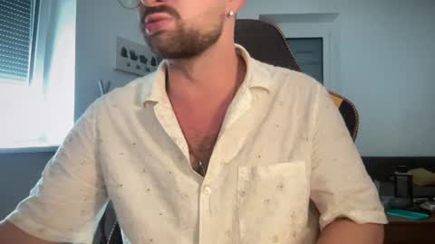 love bush online show from June 23, 1:48 pm