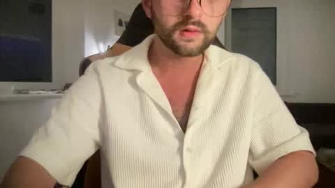 love bush online show from June 4, 7:42 pm