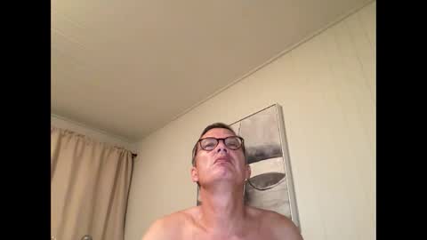 paulwill2377 online show from September 24, 7:40 am