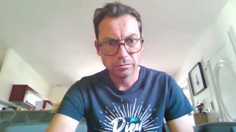 pchittt online show from October 23, 11:57 am