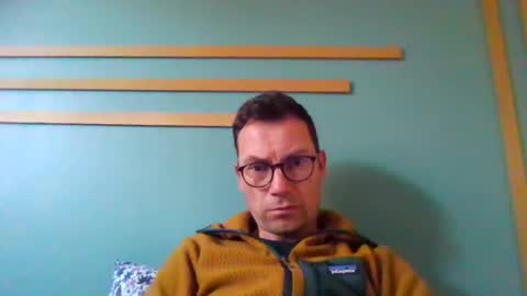 pchittt online show from December 27, 2:12 pm