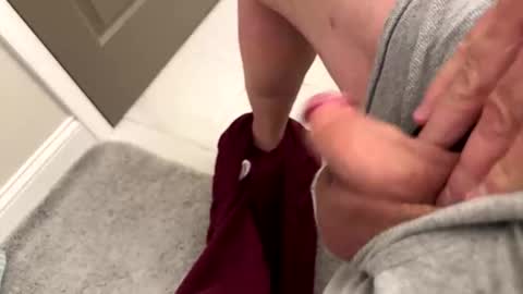 peakingondaddy online show from November 9, 4:44 pm