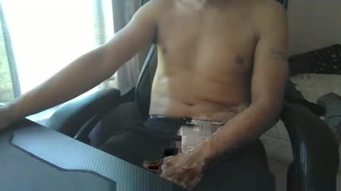 Lalo   x peruvianevil  ig peruvianevil  online show from December 2, 5:24 pm