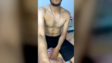 Phantomlatins online show from April 20, 6:49 am