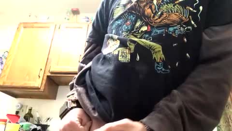 Phil online show from January 14, 8:26 pm