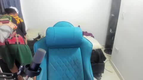 philip_dj online show from April 13, 8:59 am