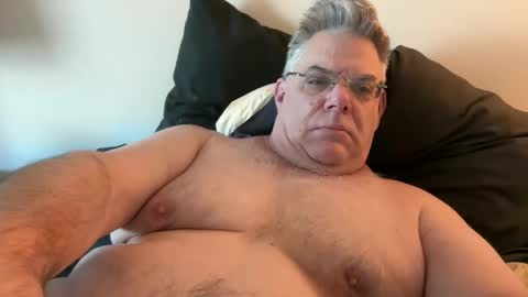 Snapshot of phlpjd chatting on January 7, 1:43 pm phlpjd online show from January 7, 1:43 pm