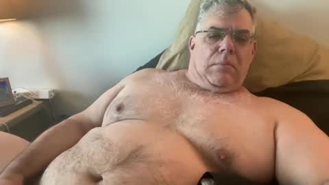 Snapshot of phlpjd chatting on January 21, 1:28 pm phlpjd online show from January 21, 1:28 pm