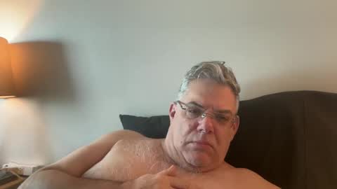 Snapshot of phlpjd chatting on February 3, 1:19 pm phlpjd online show from February 3, 1:19 pm