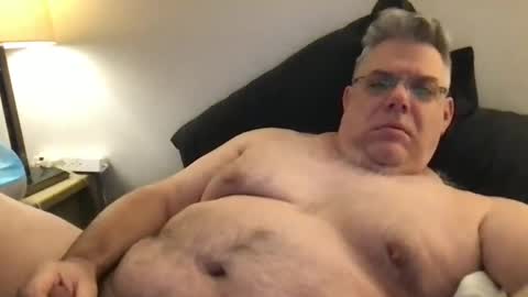 Snapshot of phlpjd chatting on December 24, 7:28 am phlpjd online show from December 24, 7:28 am