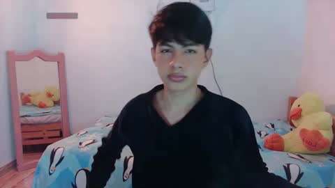 phuwin online show from June 24, 5:32 am