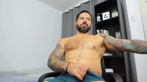 Pierre online show from March 10, 11:16 pm