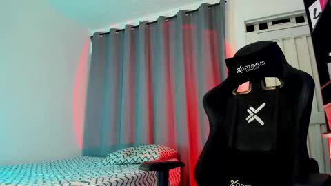 Pierre online show from October 12, 12:59 am