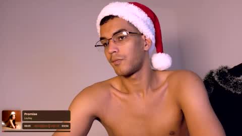 pikashuu7u7 online show from December 21, 3:25 am