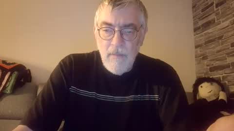 Michael online show from December 17, 7:31 pm