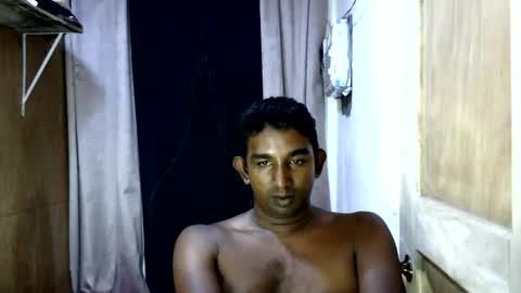 rayvienn online show from March 16, 2:54 pm