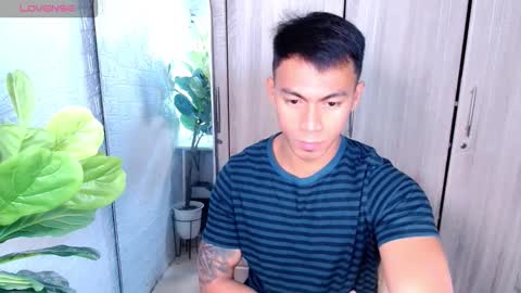 ethan online show from February 25, 12:39 pm