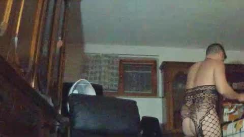 pio7119444 online show from October 18, 2:16 am