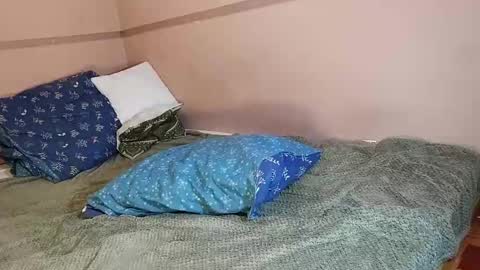 Snapshot of pisces922 chatting on February 10, 4:36 pm Dominik online show from February 10, 4:36 pm