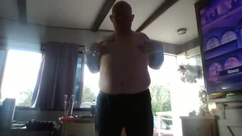 chaz online show from June 8, 2:56 am
