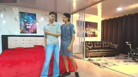   online show from April 15, 11:15 pm